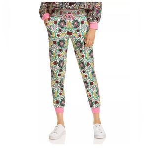 NWT Alice+Olivia NYC slim printed joggers